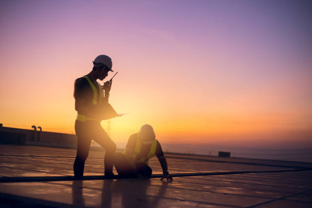 Best Emergency Roof Repair  in Elwood, KS